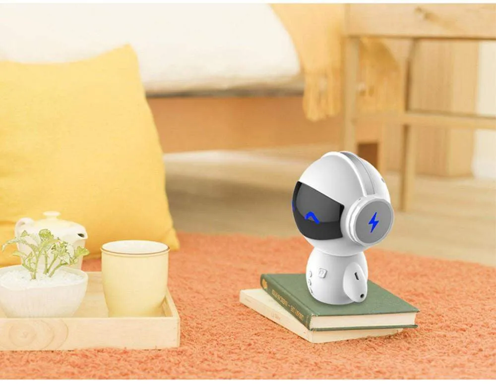 2017 M10 Cute portable Robot Bluetooth Speaker