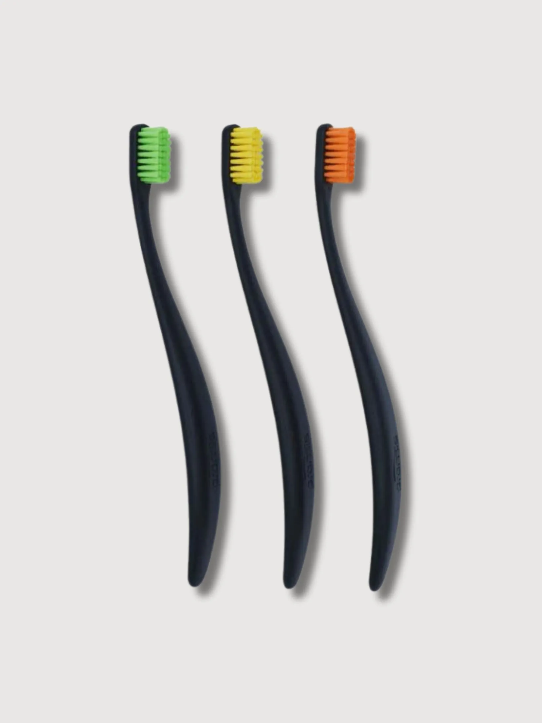 Brush Trio Black | Promis