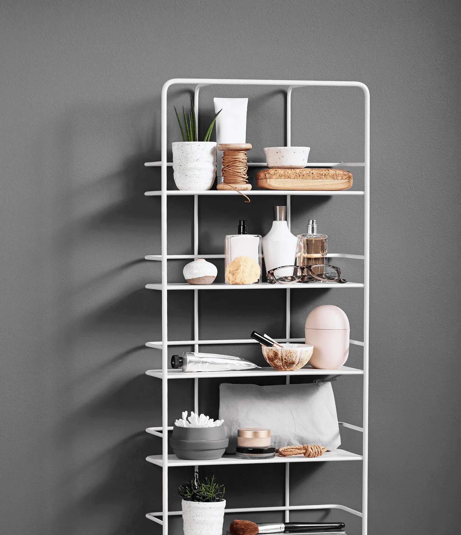 Coupé Vertical Shelf