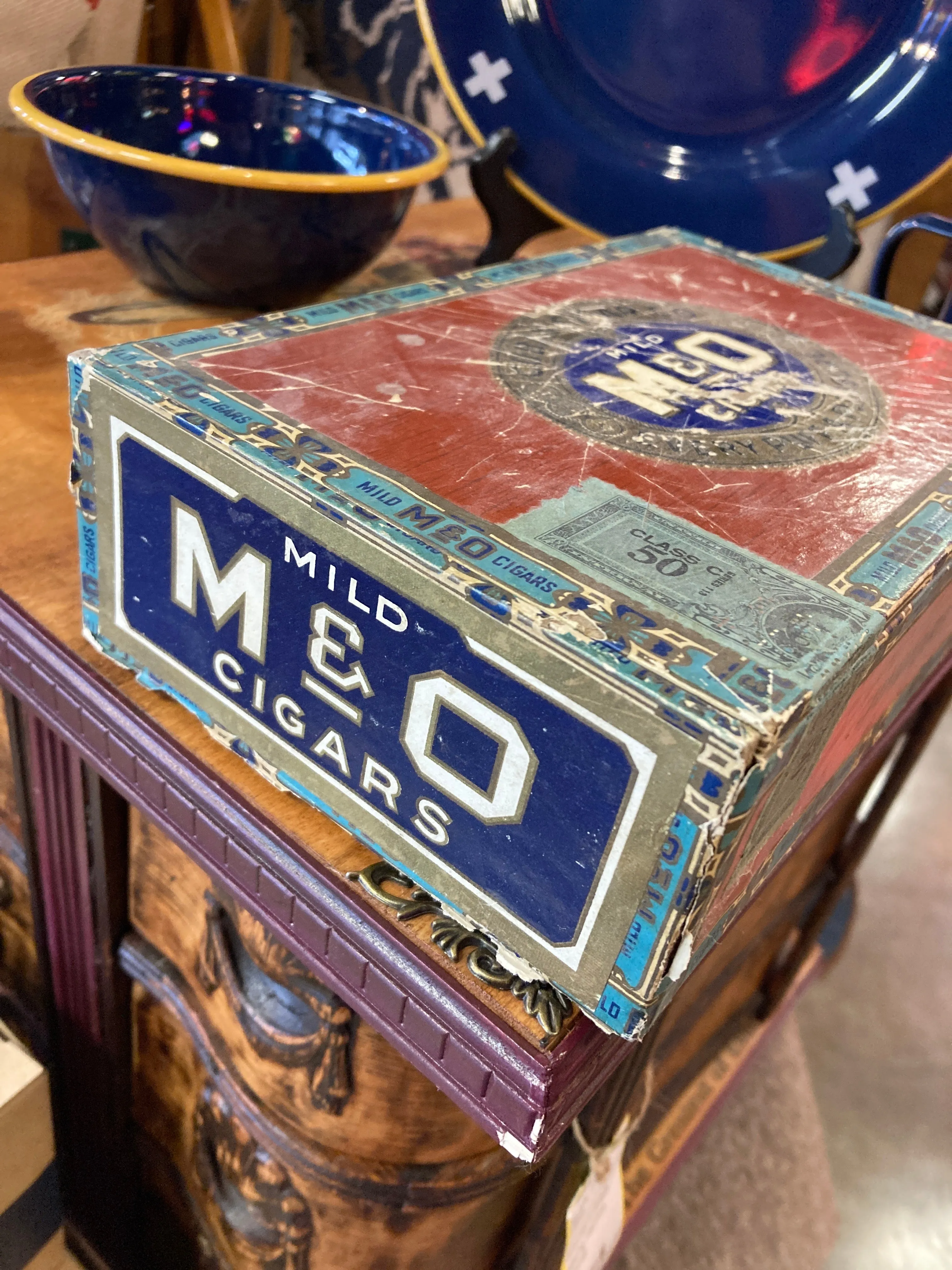 M & O Mild Cigars box 1943