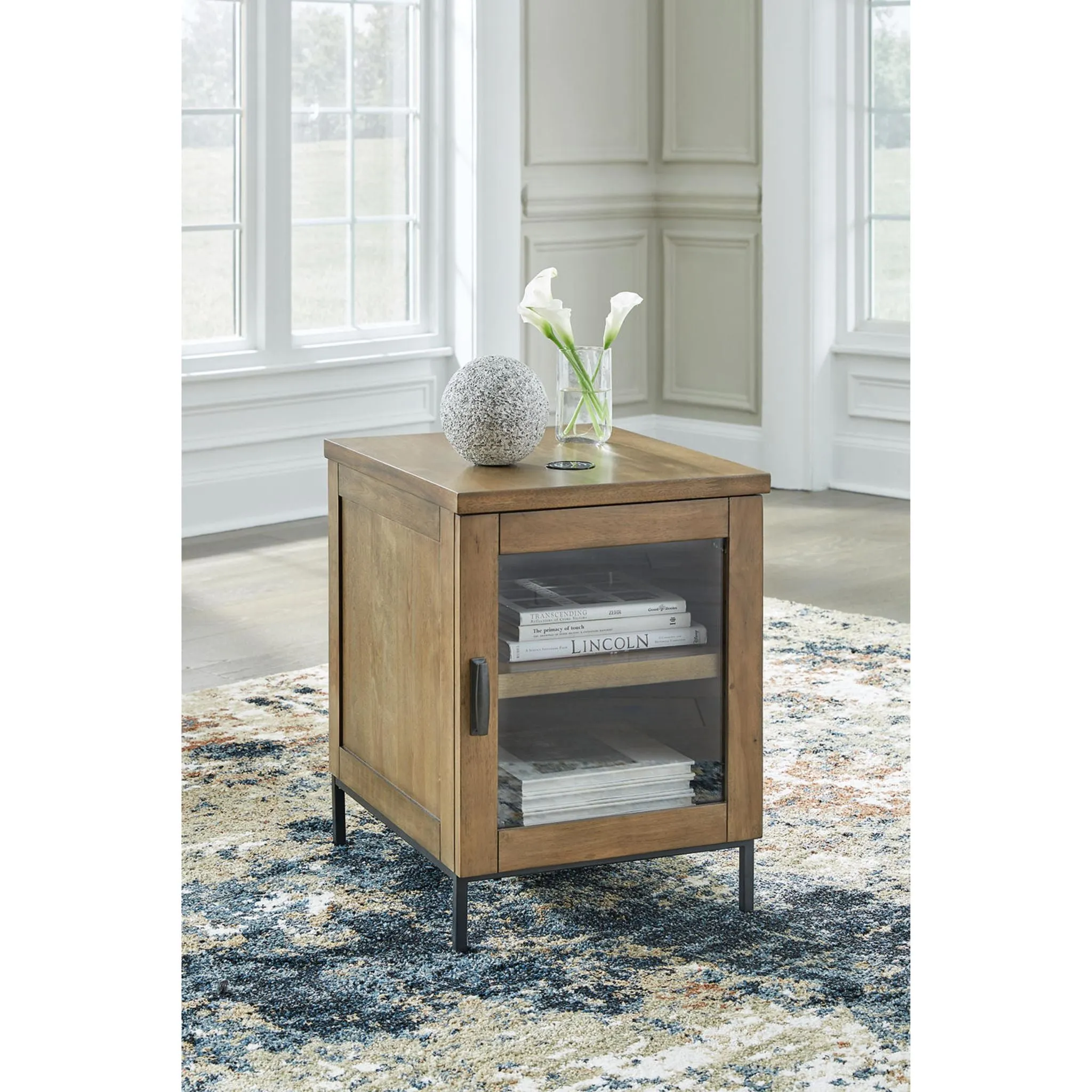 Torlanta Chairside End Table - Brown