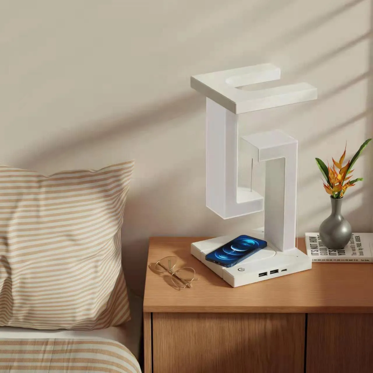 Wireless Table Lamp Smartphone Charging Station