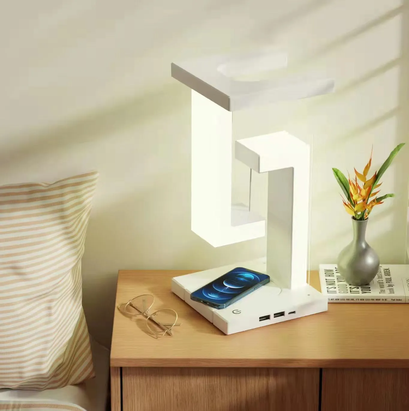 Wireless Table Lamp Smartphone Charging Station